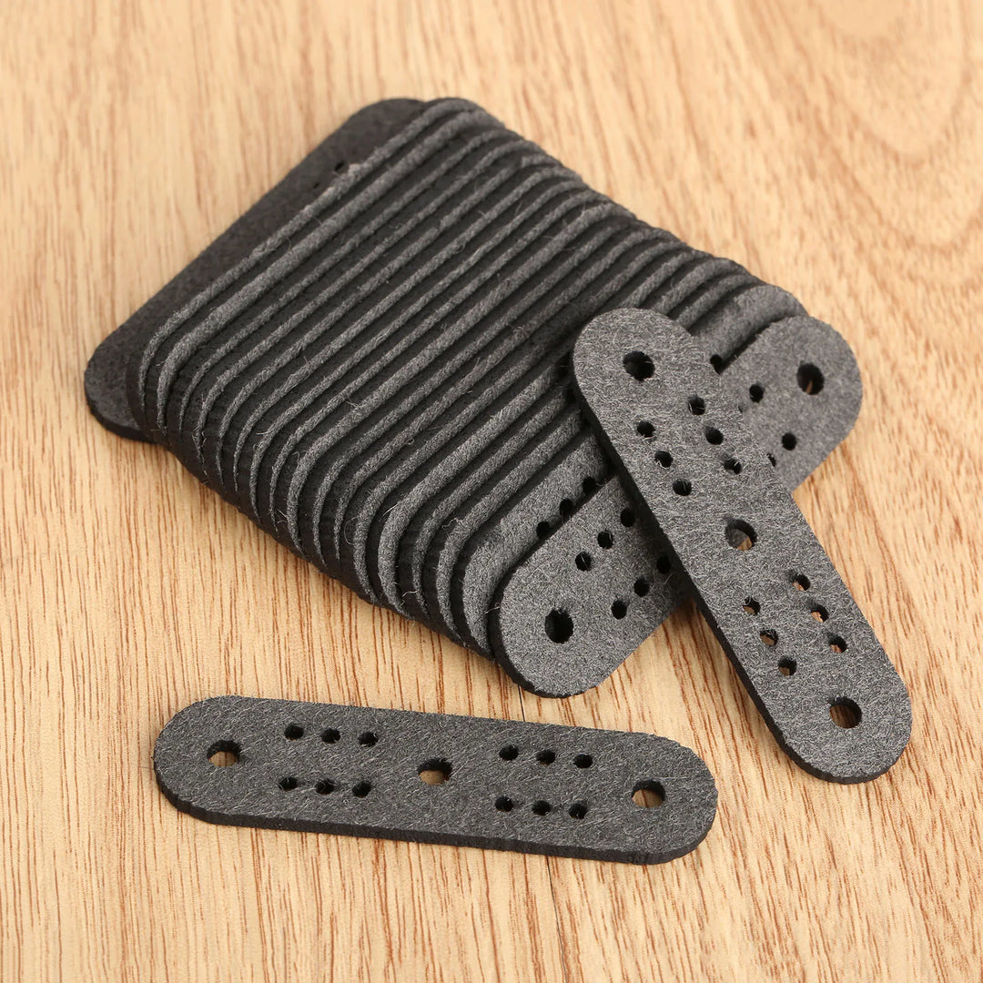 Hunting 20Pcs Microfiber Leather Slingshots Pouches Multi-Hole Outdoor Shooting Bow Sling Shots Catapults Replacements 55mmX15mm