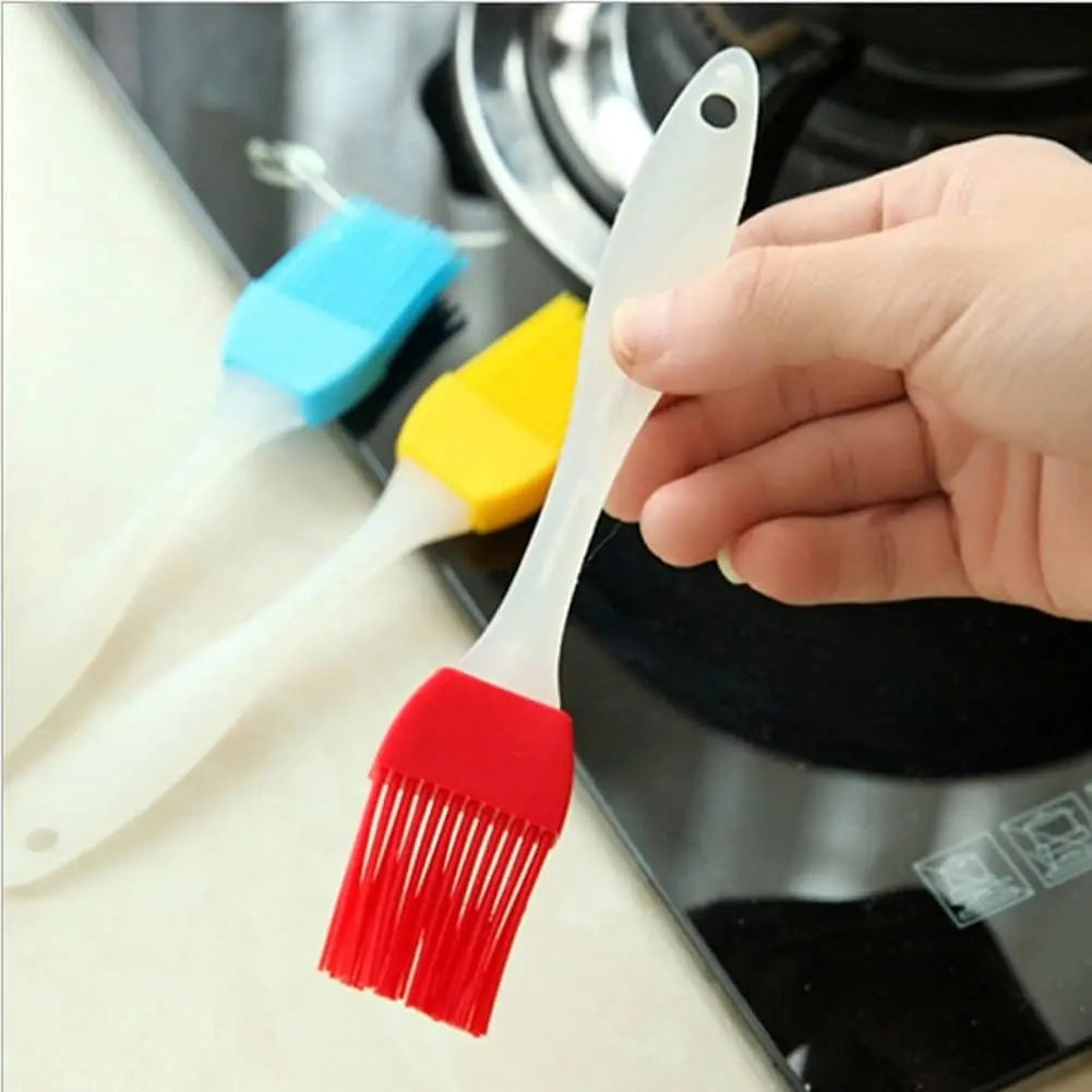 5PCSSilicone Basting Pastry & BBQ Brush Set Oil Brush Kitchen Turkey Baster Barbecue Utensil use for Grilling and Marinating